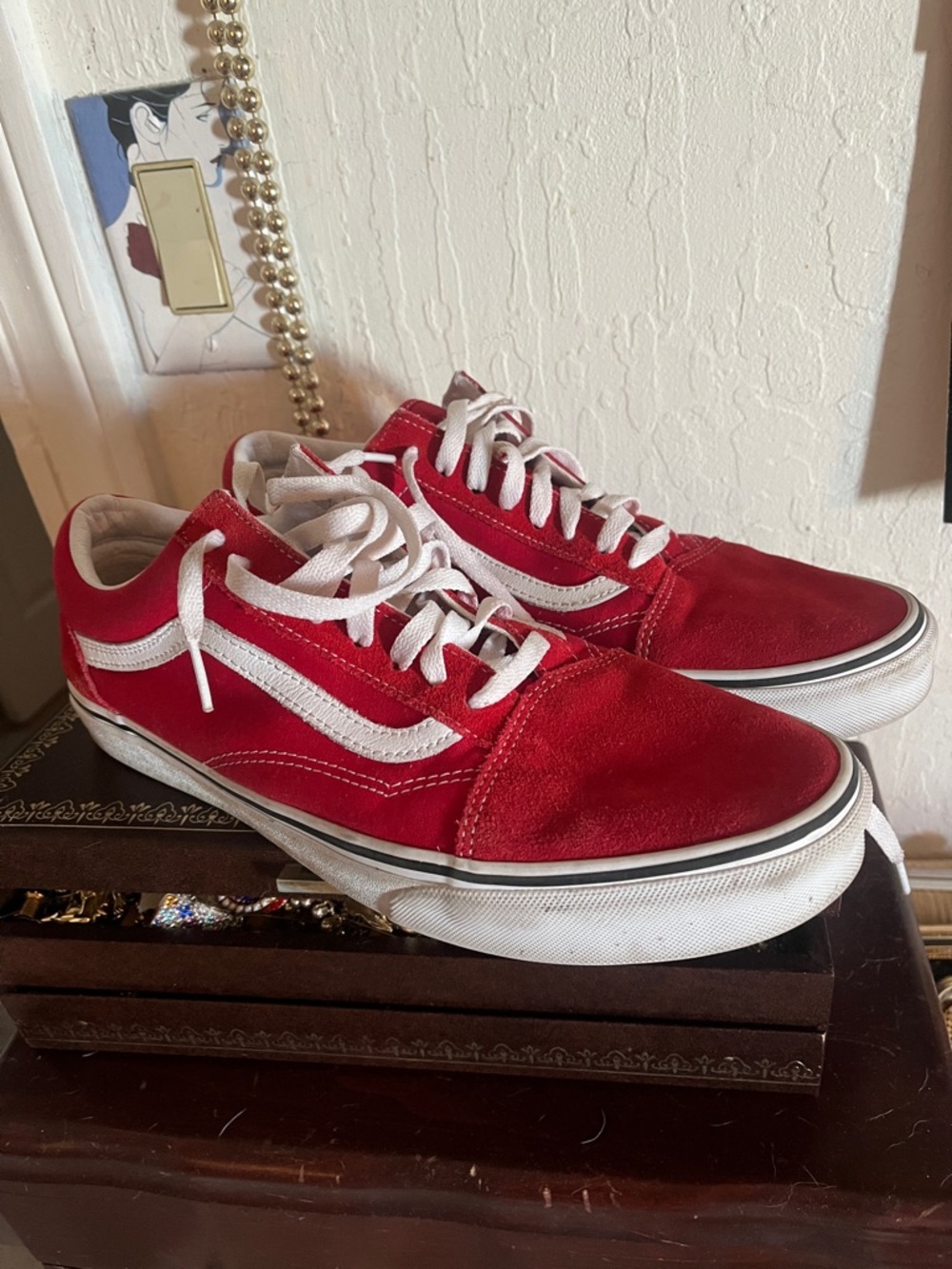 Vans Red & White Old Skool Low-Top Sneakers - Men's